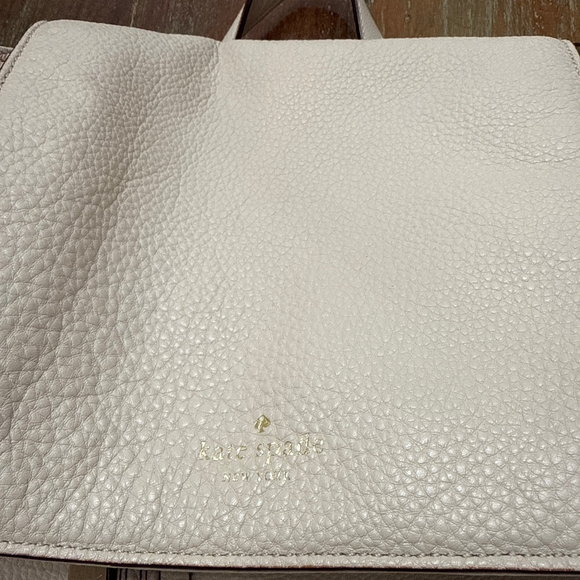 Kate Spade Beige Leather Drawstring Backpack Purse One Size Women’s - Picture 2 of 12